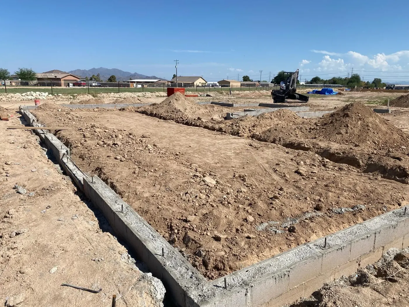 Cimentación y trazado de la obra