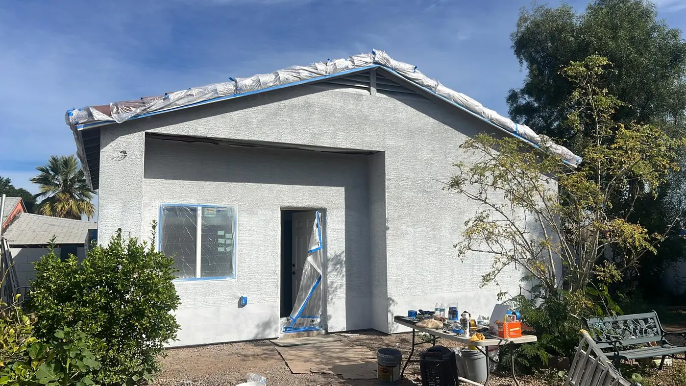 Preparación para stucco exterior