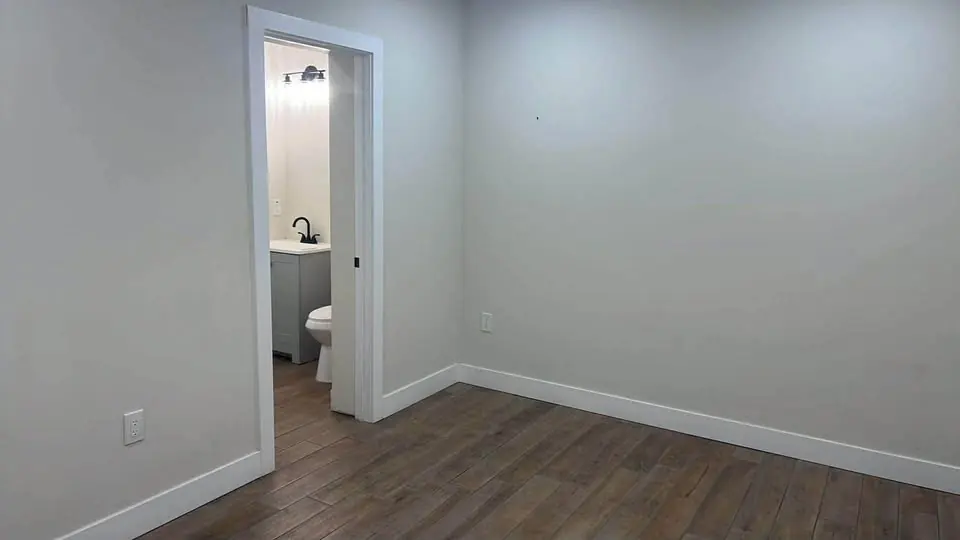 Recámara con acceso a baño privado